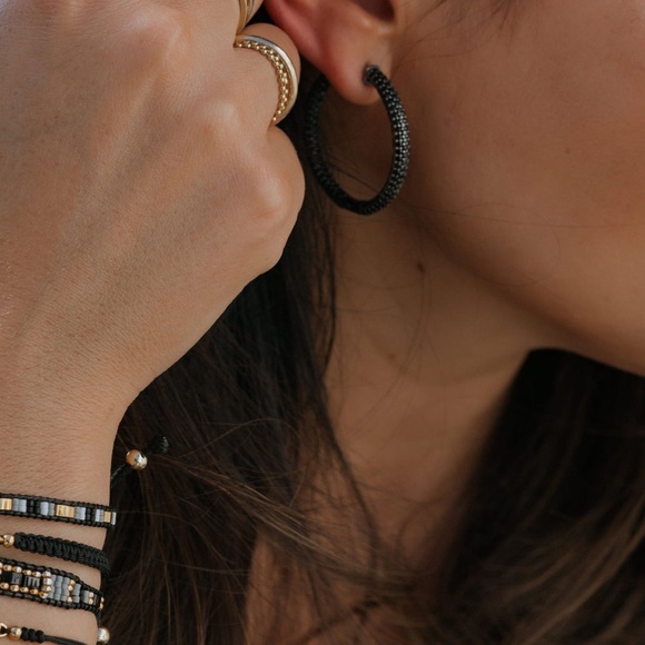 2ct Black Sapphire Hoops - Picture 5 of 14